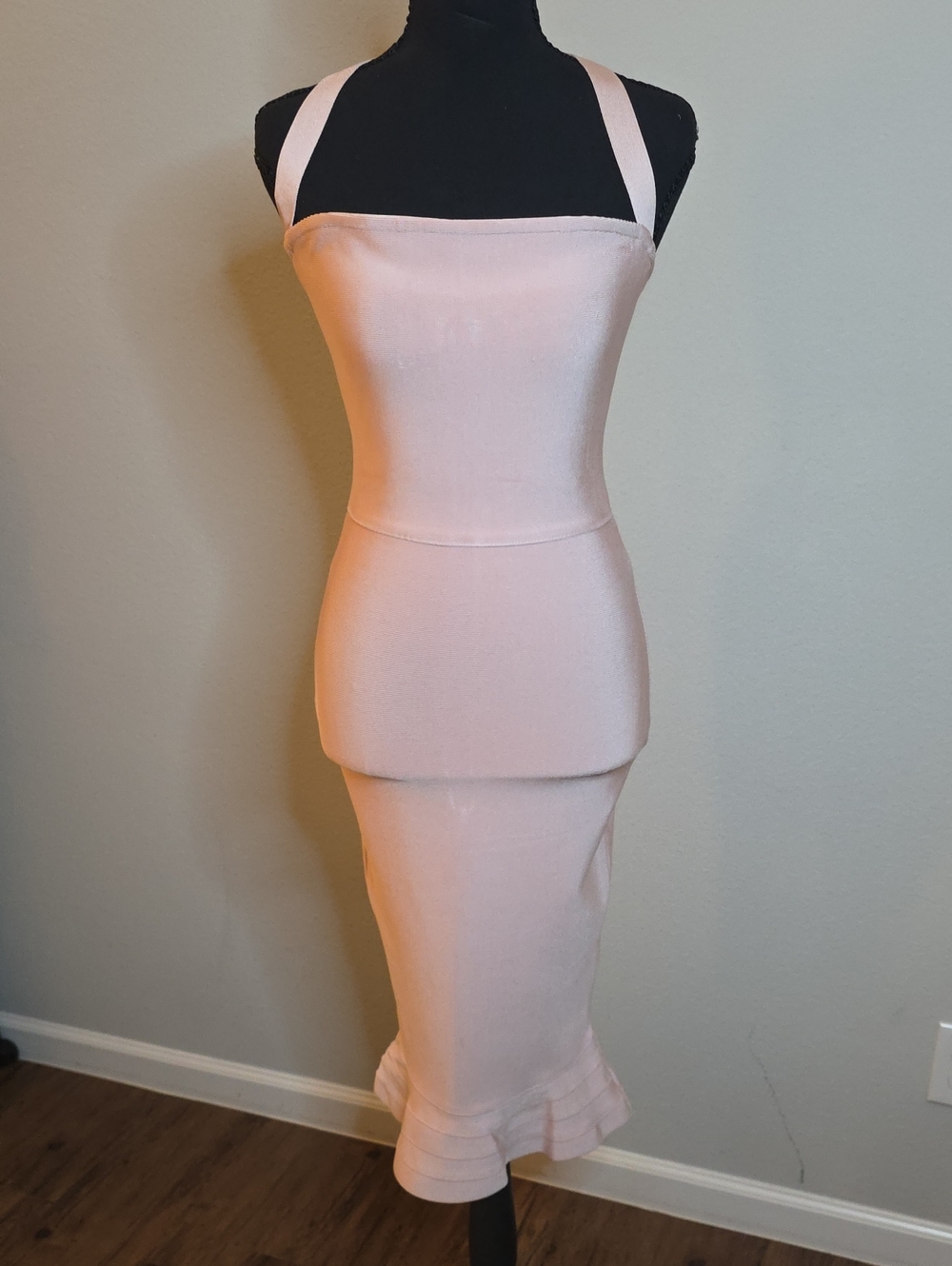 Women's Pale Pink Bodycon Midi Fishtail Dress